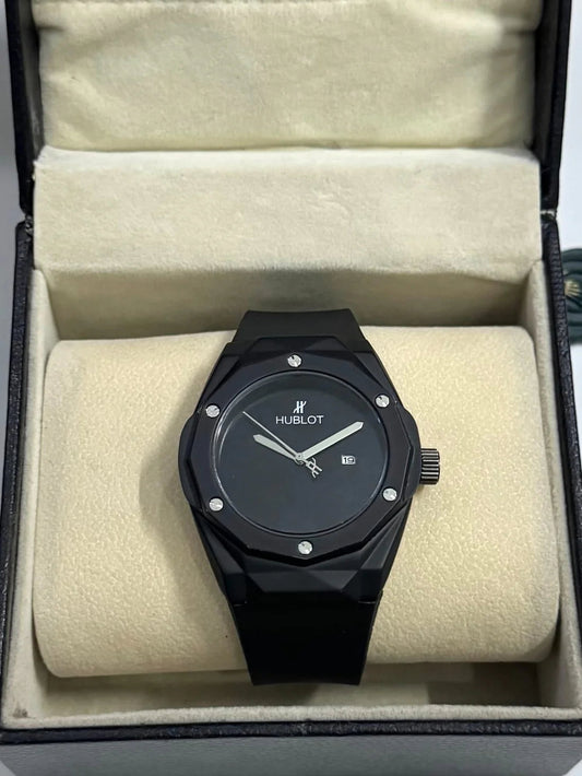 Hublot Classic Aura Watch For Men